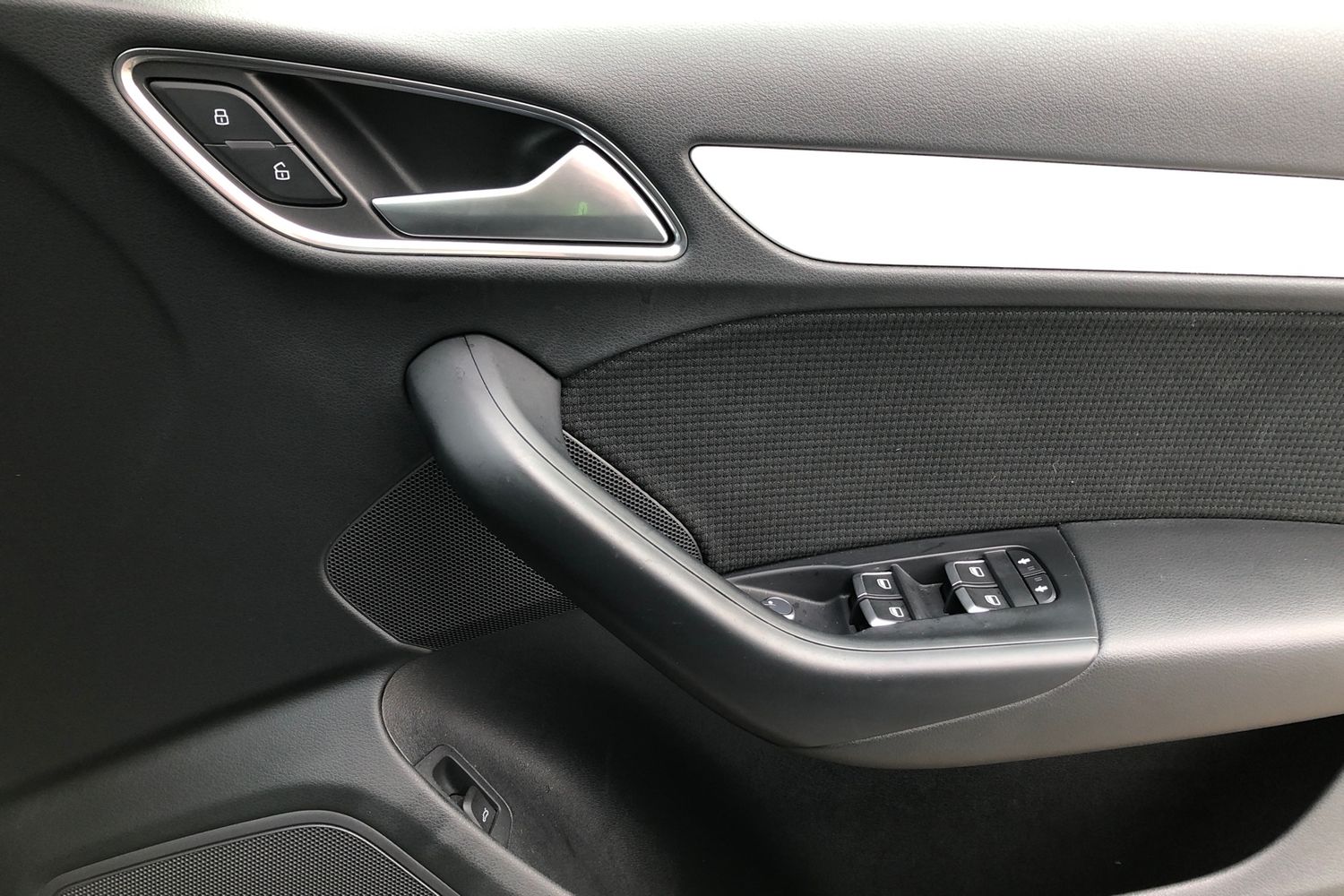 Used Audi Q3 2017 for sale - 77514899: Photo 15