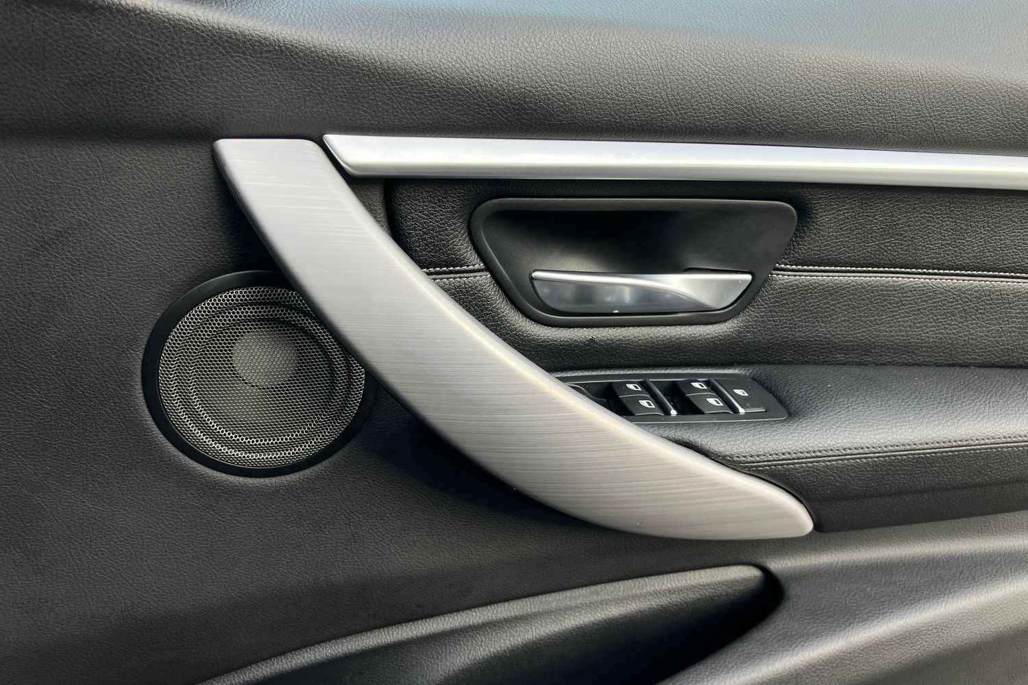 Used BMW 3 Series 2017 for sale - 77022701: Photo 19