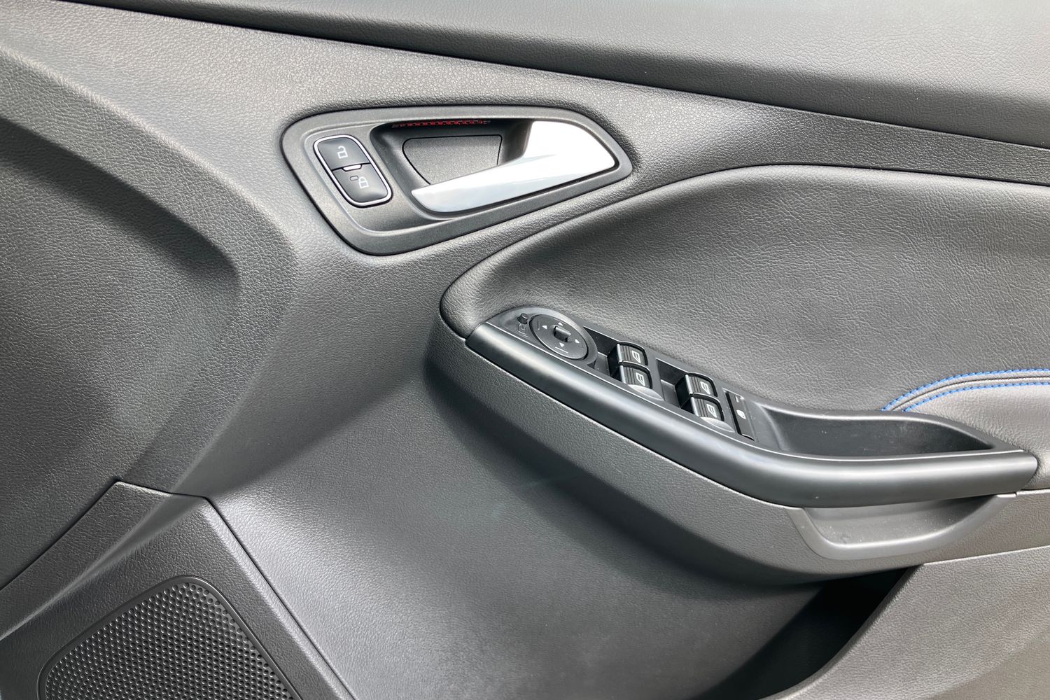 Used Ford Focus 2017 for sale - 76406057: Photo 21