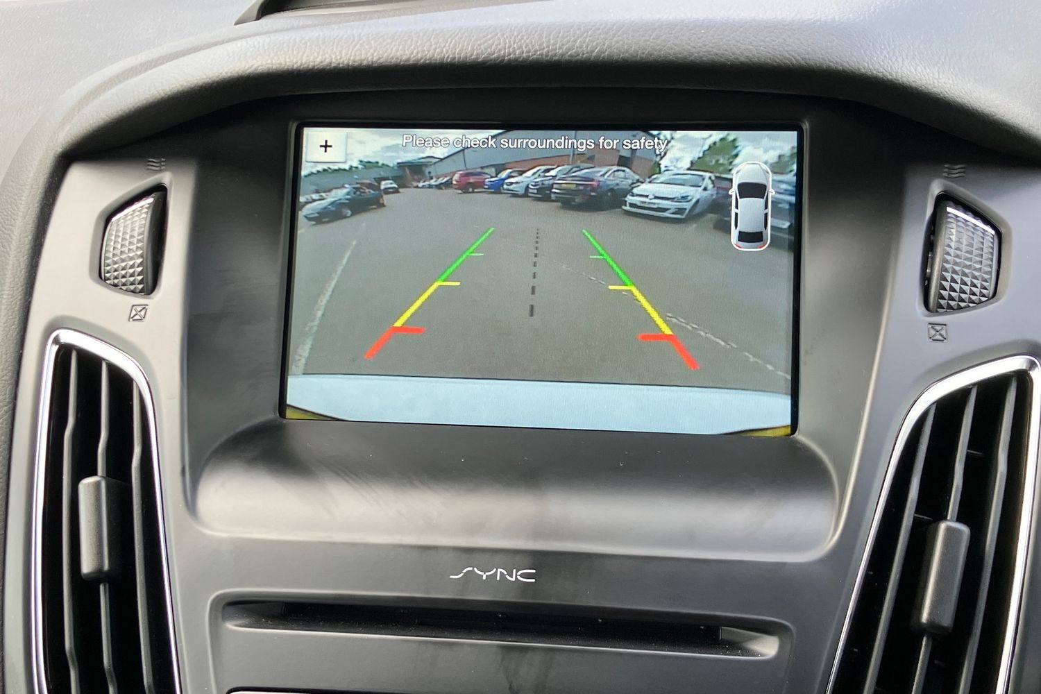 Used Ford Focus 2017 for sale - 76406057: Photo 8