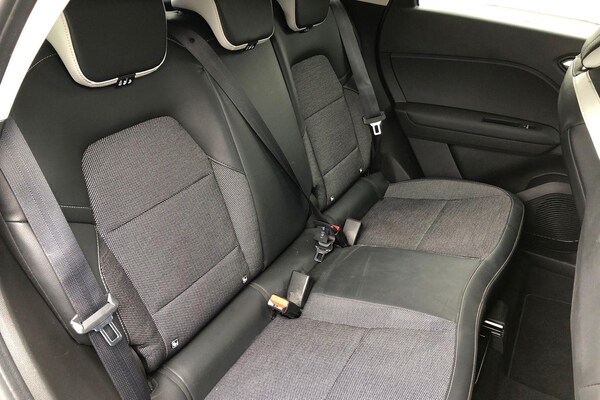 Used Renault Captur 2022 for sale - 75105268: Photo 17