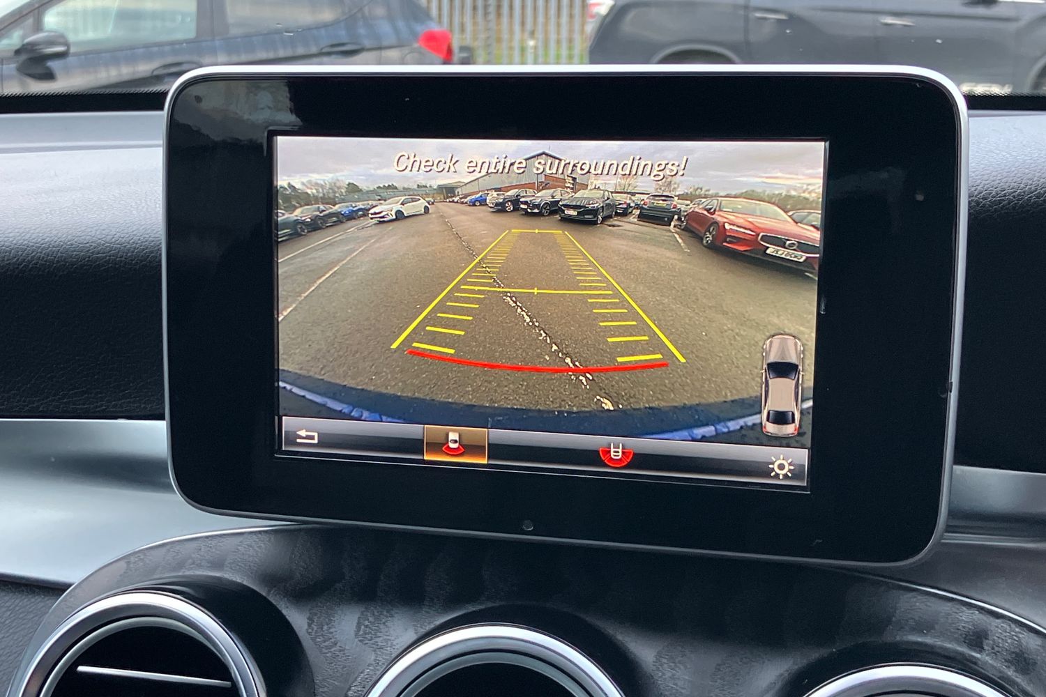 Used Mercedes-Benz GLC 2017 for sale - 77728740: Photo 11