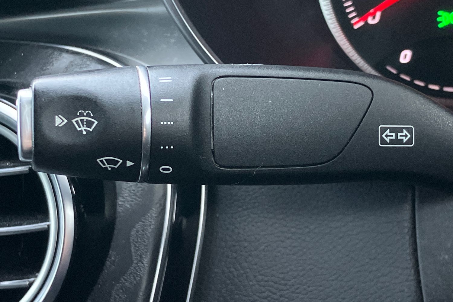 Used Mercedes-Benz GLC 2017 for sale - 77728740: Photo 17