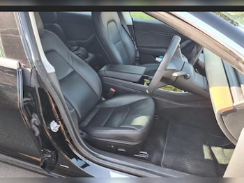 Used Tesla Model 3 2020 for sale - 78991802: Photo