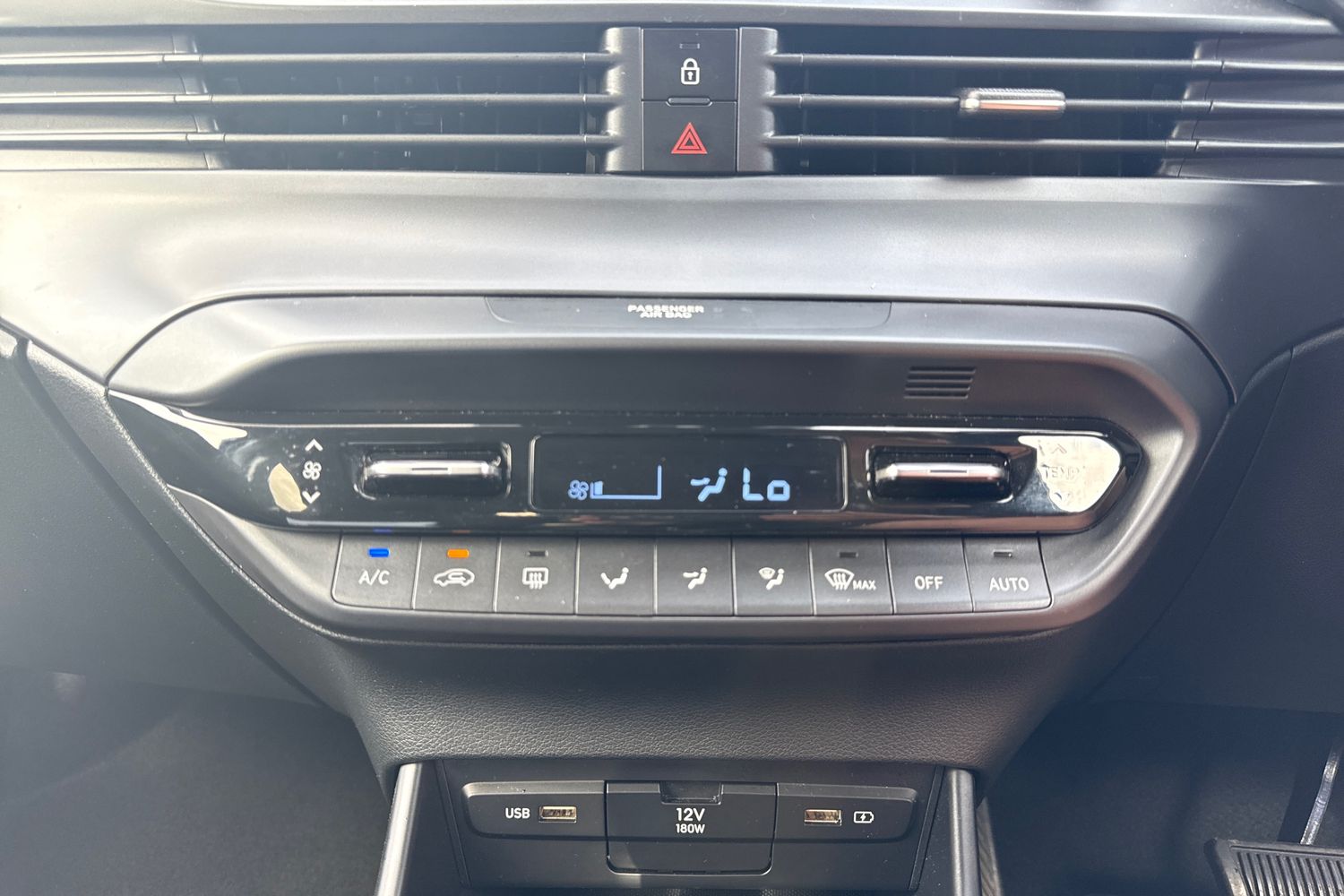 Used Hyundai i20 2022 for sale - 76264102: Photo 14