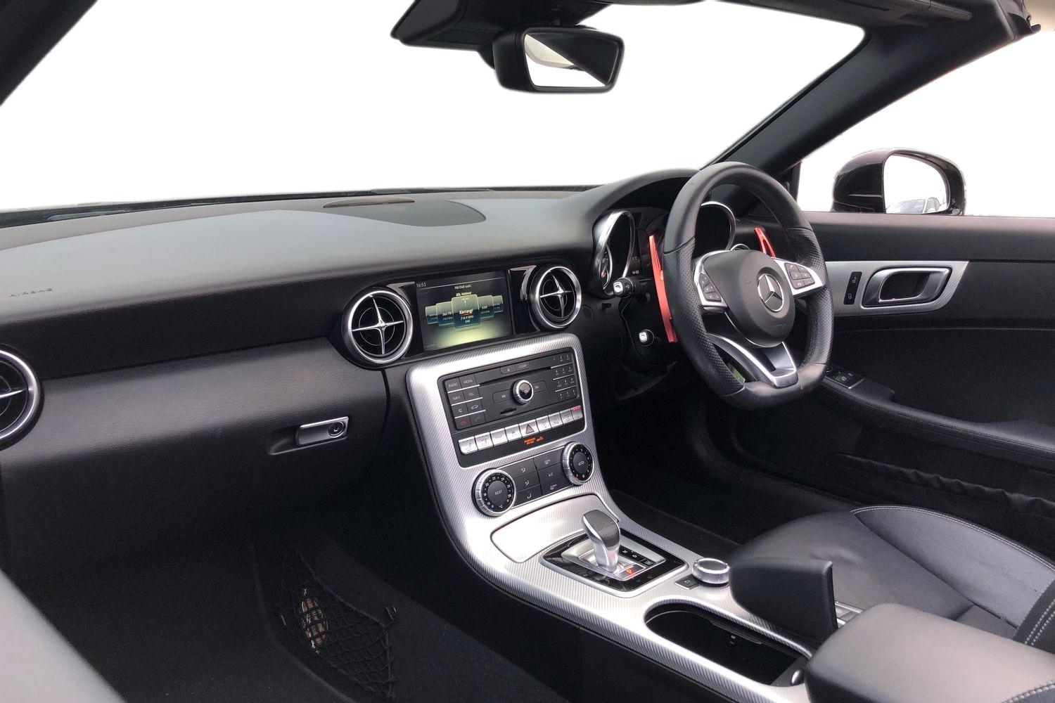 Used Mercedes-Benz SLC 2018 for sale - 77044435: Photo 4