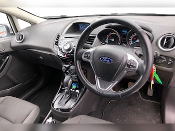 Used Ford Fiesta 2016 for sale - 77862789: Photo