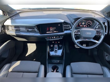 Used Audi Q4 e-tron 2021 for sale - 75863251: Photo