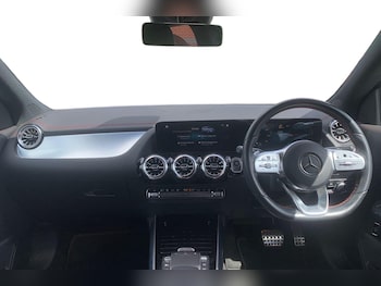 Used Mercedes-Benz EQA 2022 for sale - 79019203: Photo