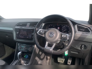 Used Volkswagen Tiguan 2018 for sale - 75272681: Photo