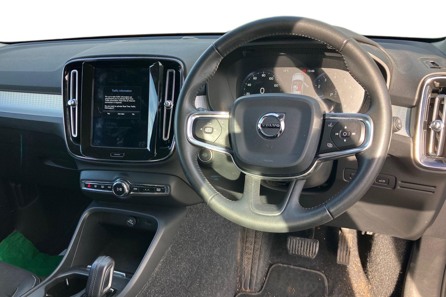 Used Volvo XC40 2019 for sale - 76323947: Photo 3