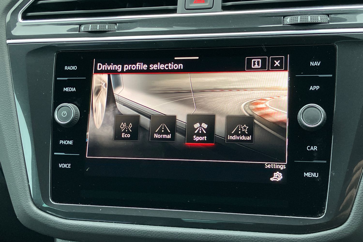 Used Volkswagen Tiguan 2022 for sale - 77515095: Photo 12