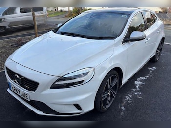 2017 - T5 [245] R DESIGN Pro 5dr Geartronic