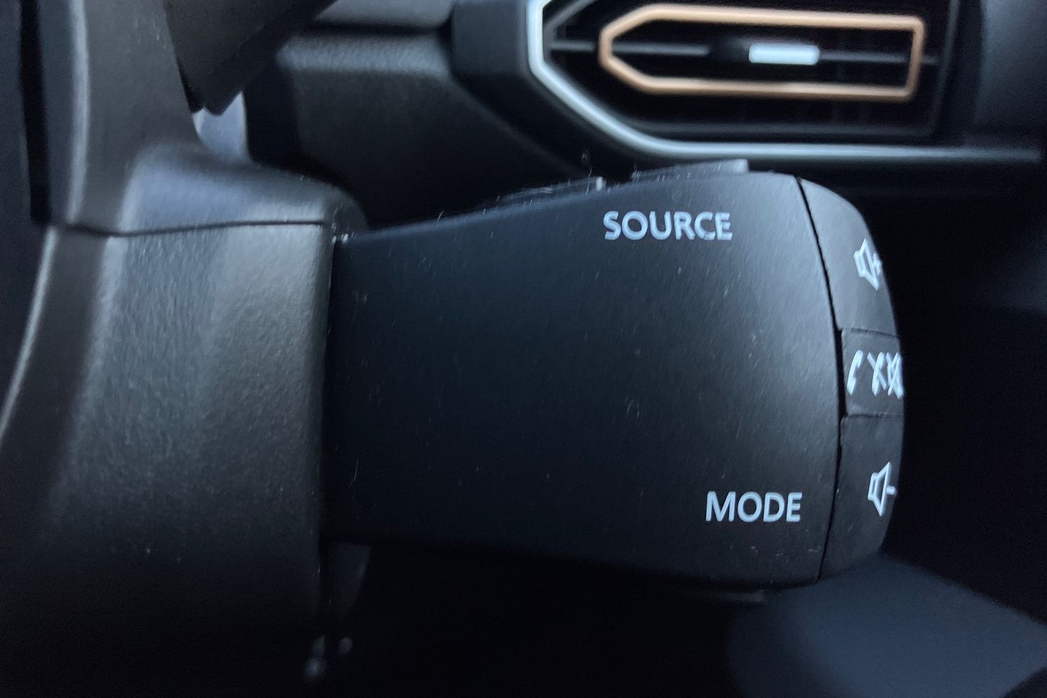 Used Dacia Sandero Stepway 2024 for sale - 76564831: Photo 18