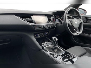 Used Vauxhall Insignia 2017 for sale - 79301749: Photo