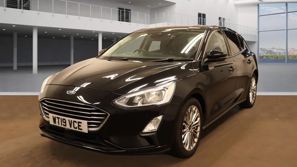Used Ford Focus 2019 for sale - 76148885: Photo 2
