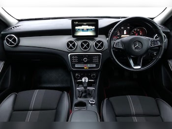 Used Mercedes-Benz GLA 2019 for sale - 77515043: Photo