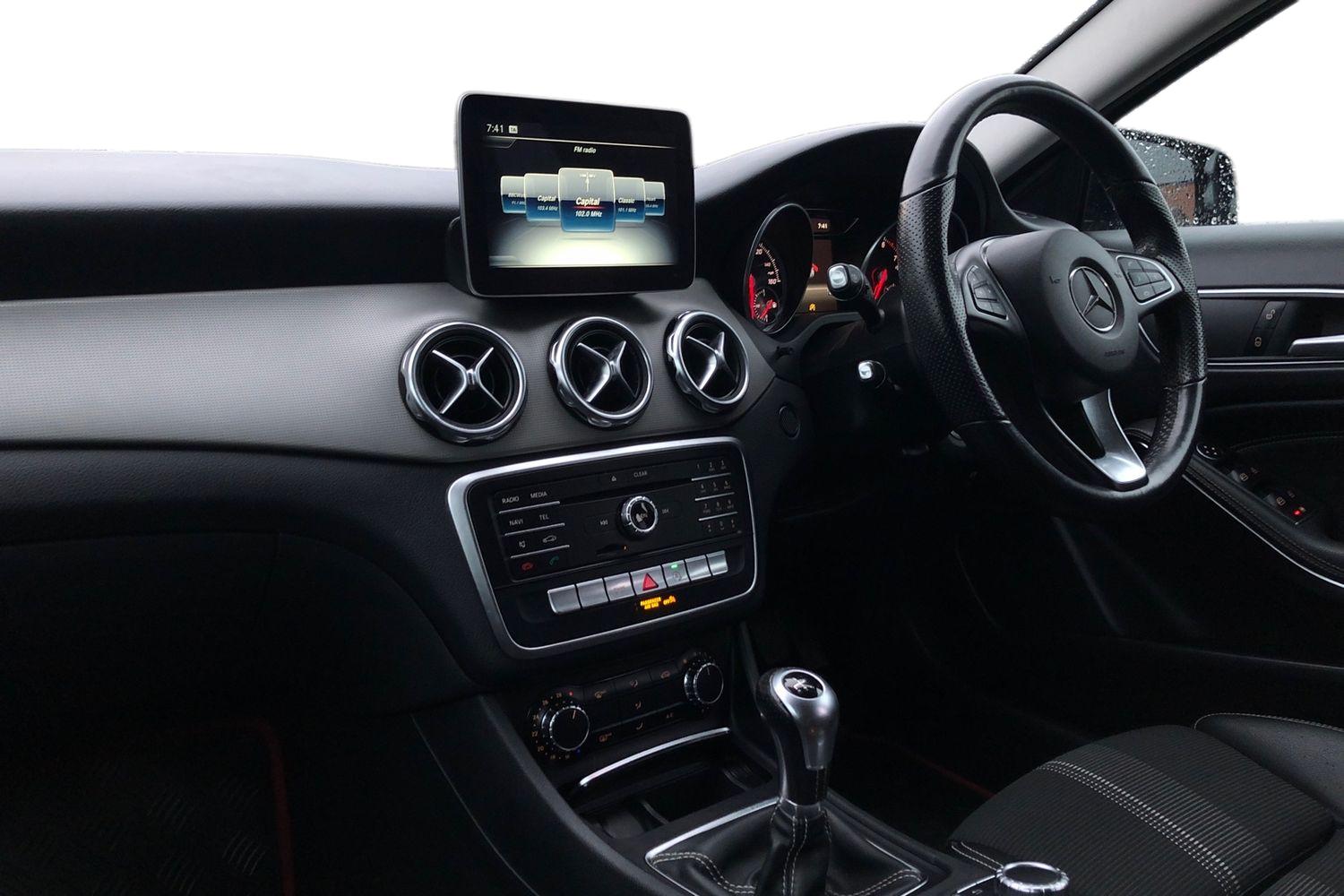 Used Mercedes-Benz GLA 2019 for sale - 77515043: Photo 4