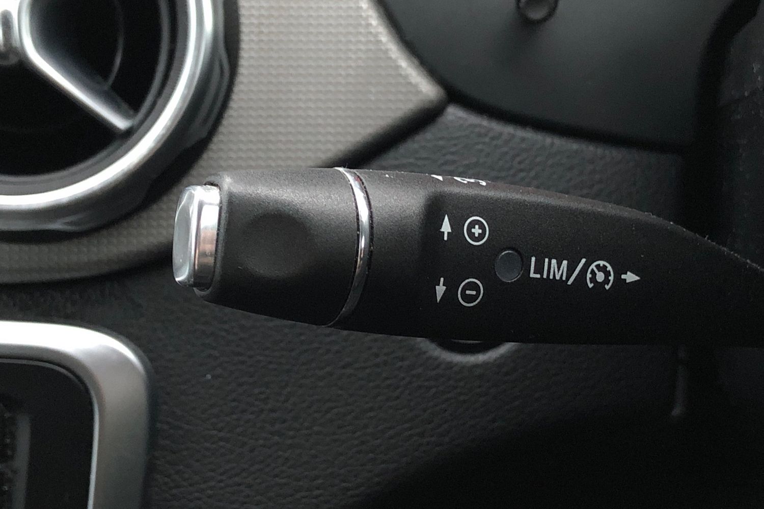 Used Mercedes-Benz GLA 2019 for sale - 77515043: Photo 6