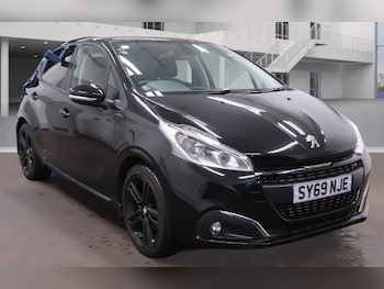 Used Peugeot 208 2019 for sale - 77308781: Photo