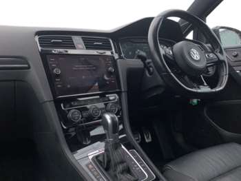 Used Volkswagen Golf 2018 for sale - 74261716: Photo