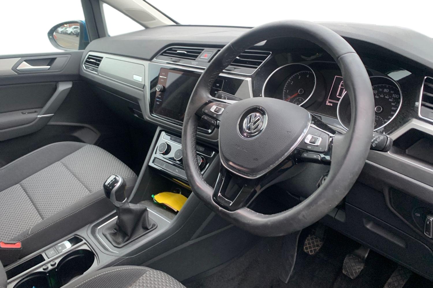 Used Volkswagen Touran 2020 for sale - 77514626: Photo 3