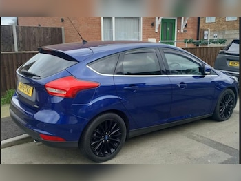 Used Ford Focus 2016 for sale - 77742098: Photo