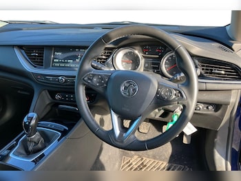 Used Vauxhall Insignia 2020 for sale - 75632136: Photo