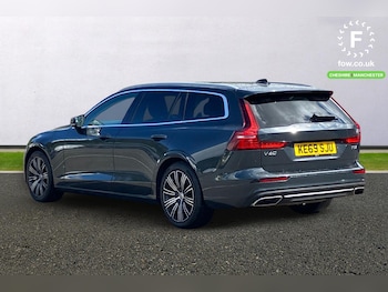 Used Volvo V60 2020 for sale - 79423739: Photo