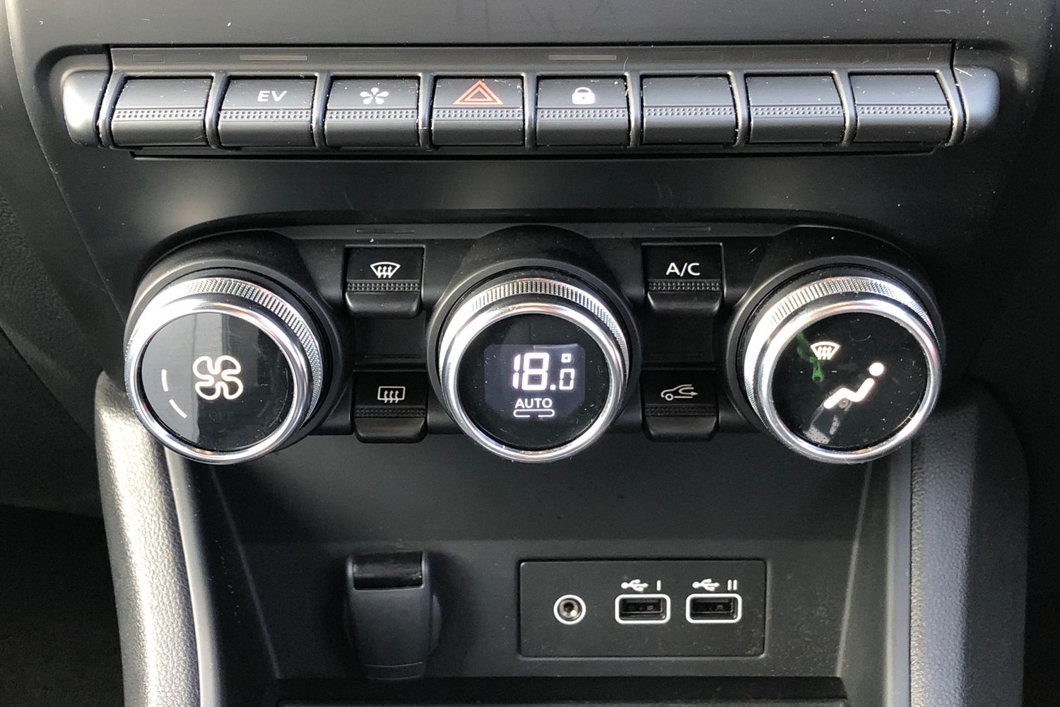 Used Renault Captur 2024 for sale - 77879152: Photo 15