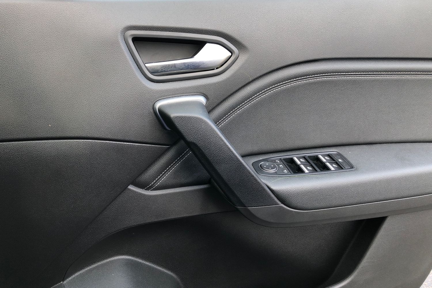 Used Renault Captur 2024 for sale - 77879152: Photo 18