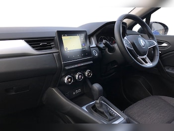 Used Renault Captur 2024 for sale - 77879152: Photo