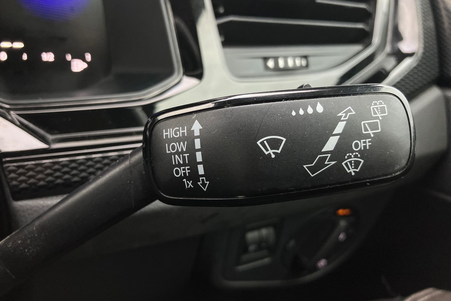 Used Volkswagen Polo 2023 for sale - 76692378: Photo 16