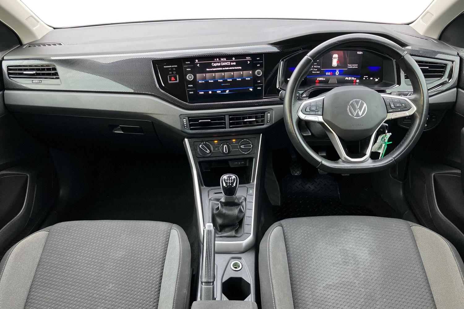 Used Volkswagen Polo 2023 for sale - 76692378: Photo 3