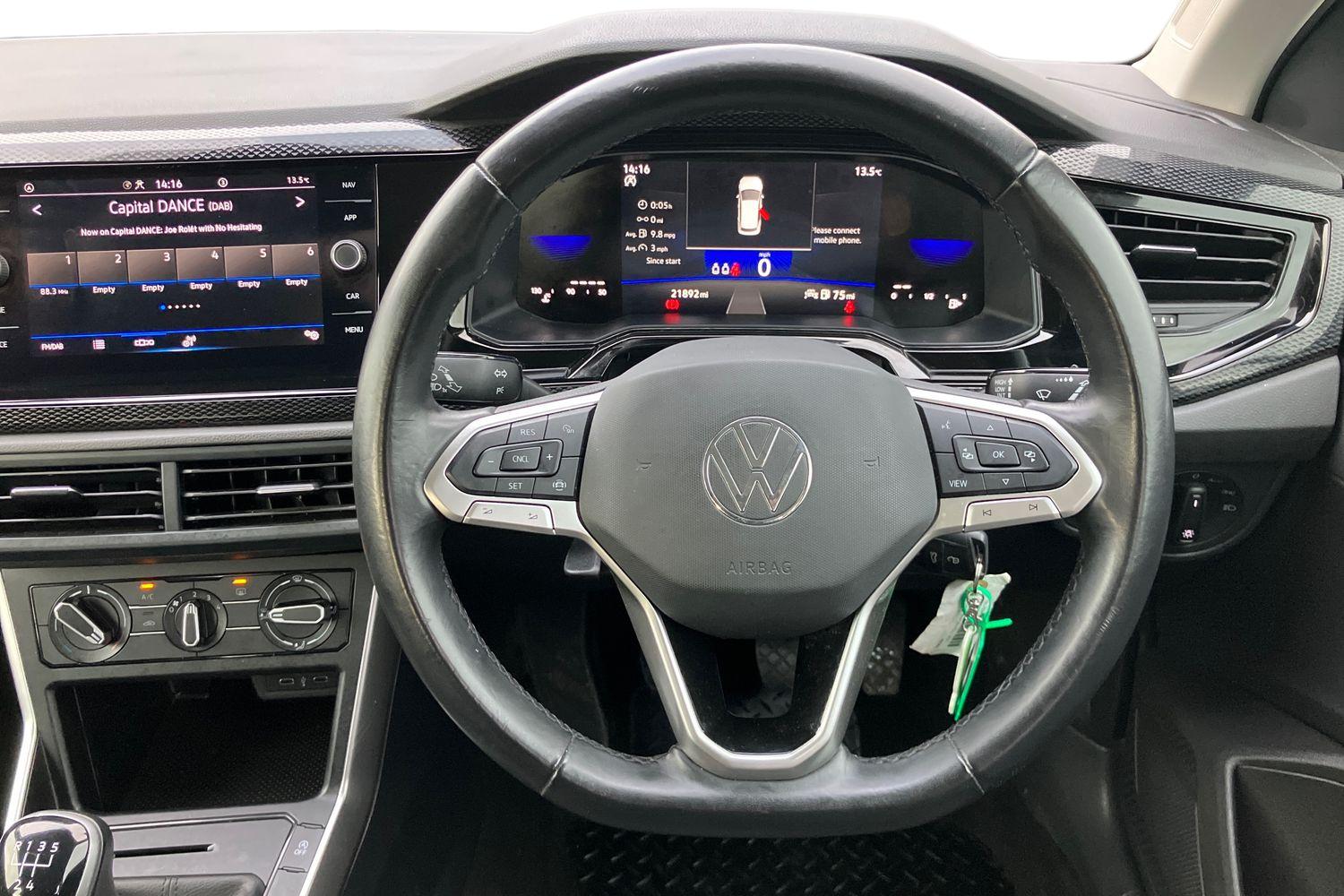 Used Volkswagen Polo 2023 for sale - 76692378: Photo 5