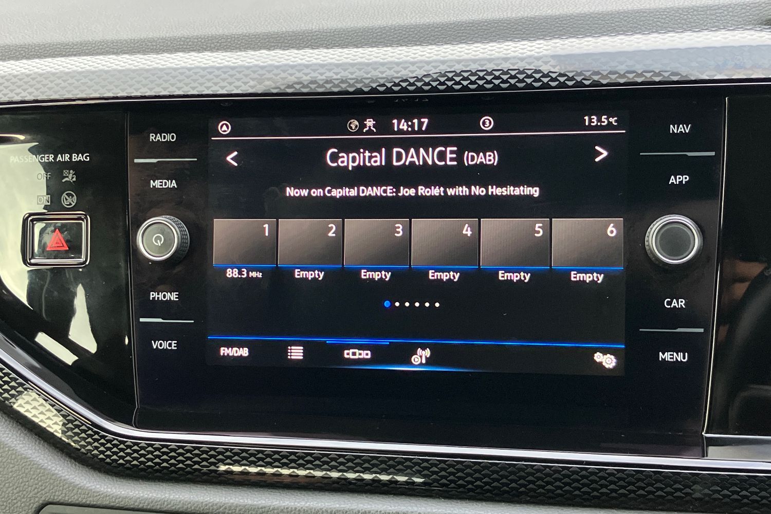 Used Volkswagen Polo 2023 for sale - 76692378: Photo 6