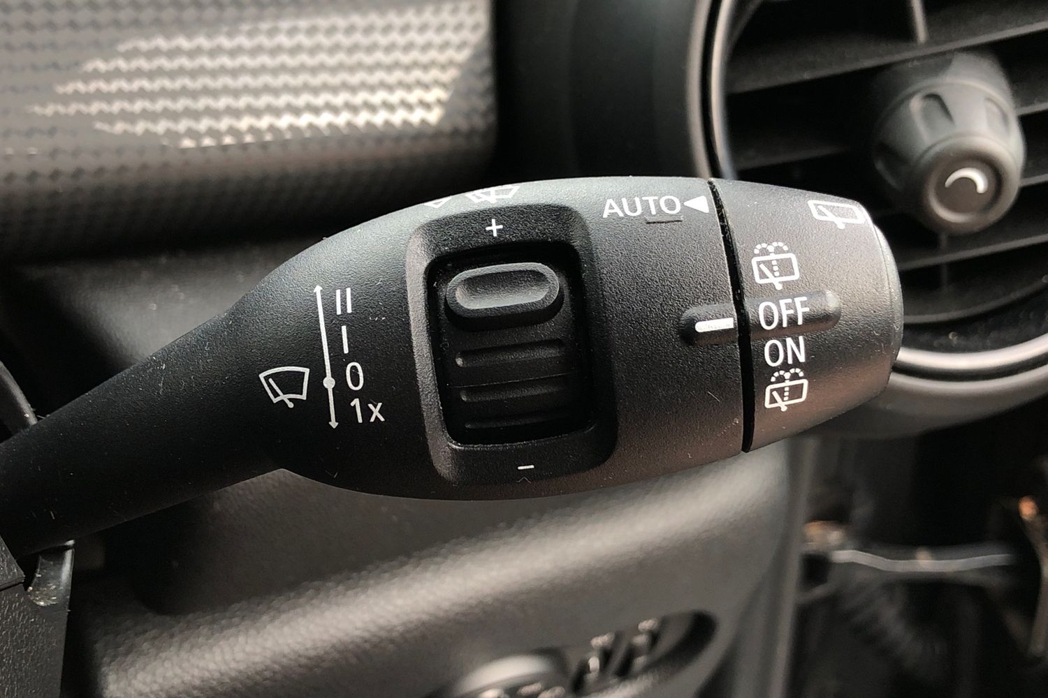 Used MINI Hatch 2019 for sale - 77601710: Photo 7