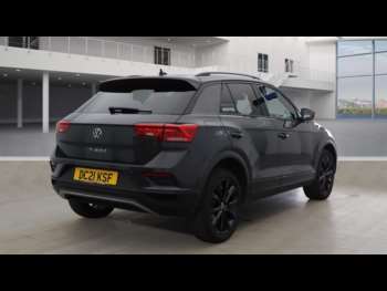 Used Volkswagen T-Roc 2021 for sale - 74955408: Photo