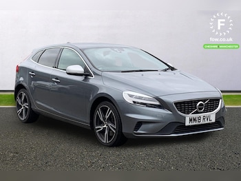 Used Volvo V40 2018 for sale - 78168507: Photo