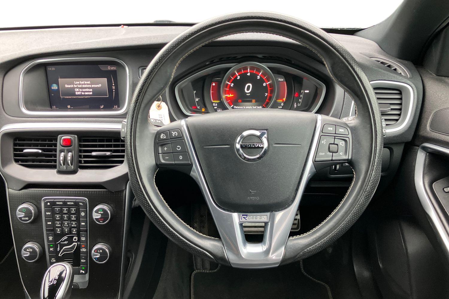 Used Volvo V40 2018 for sale - 78168507: Photo 5