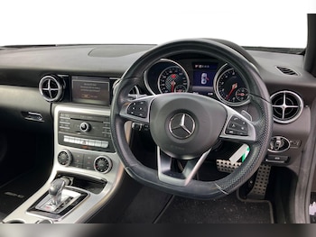 Used Mercedes-Benz SLC 2018 for sale - 76006921: Photo