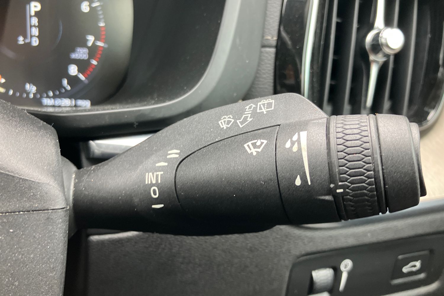 Used Volvo XC60 2018 for sale - 77341021: Photo 20