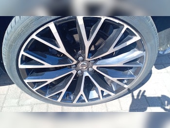 Used Volvo XC60 2019 for sale - 78991816: Photo