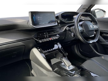 Used Peugeot 2008 2020 for sale - 79547328: Photo