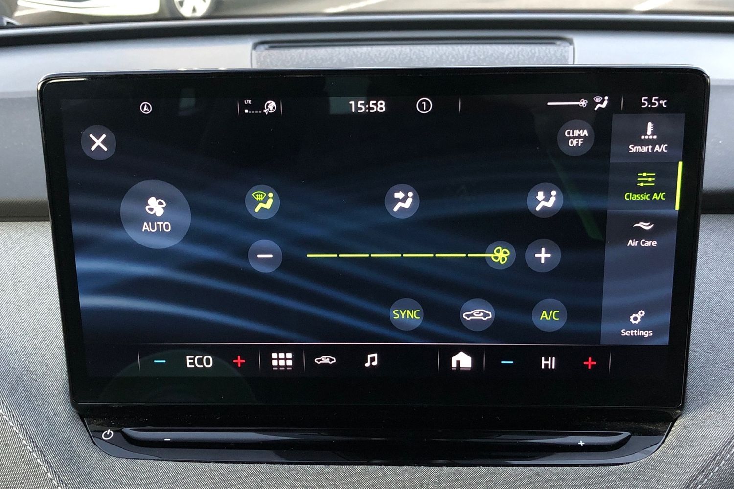 Used Skoda Enyaq 2022 for sale - 76588050: Photo 14