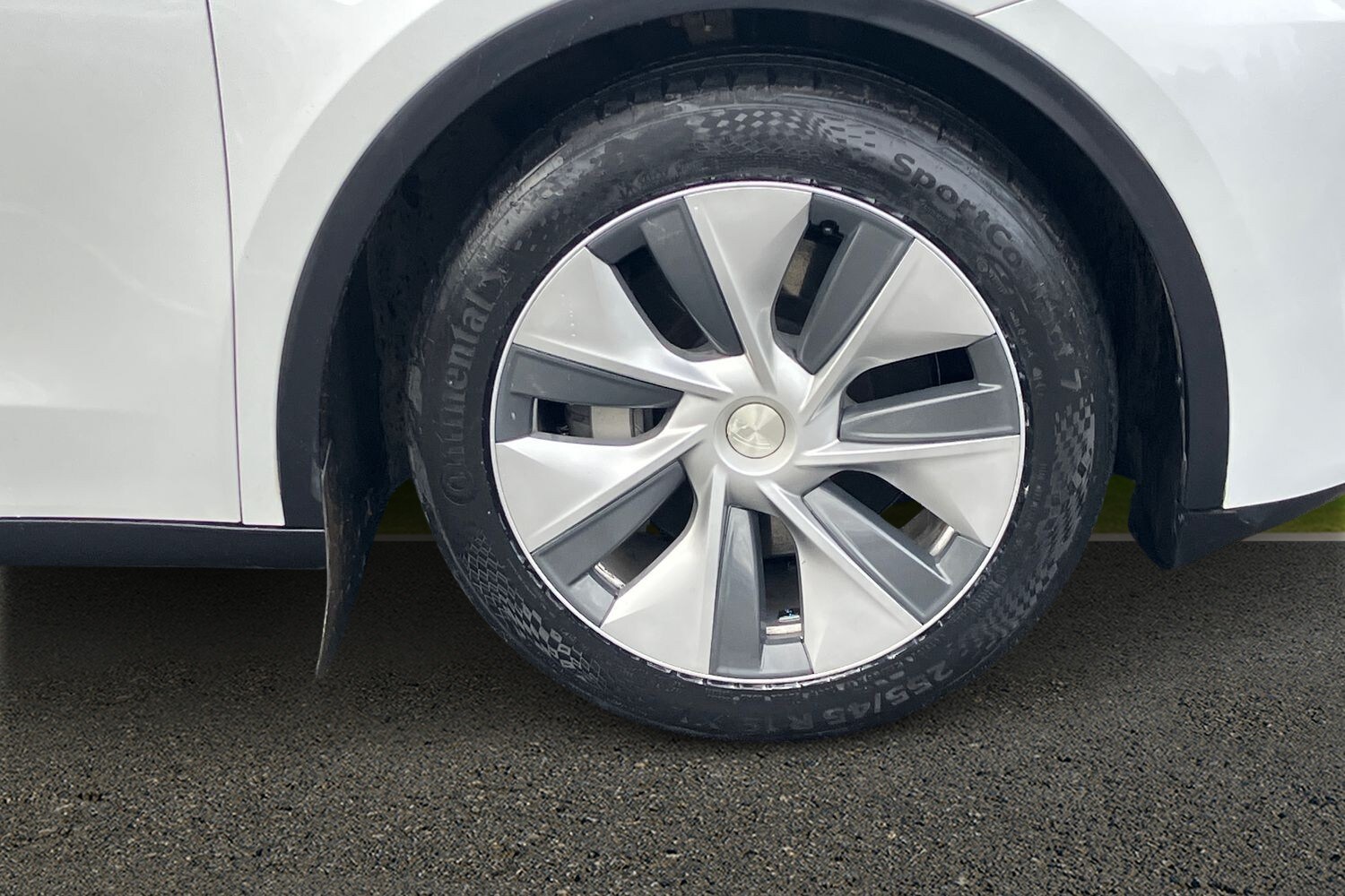 Used Tesla Model Y 2023 for sale - 76739468: Photo 21