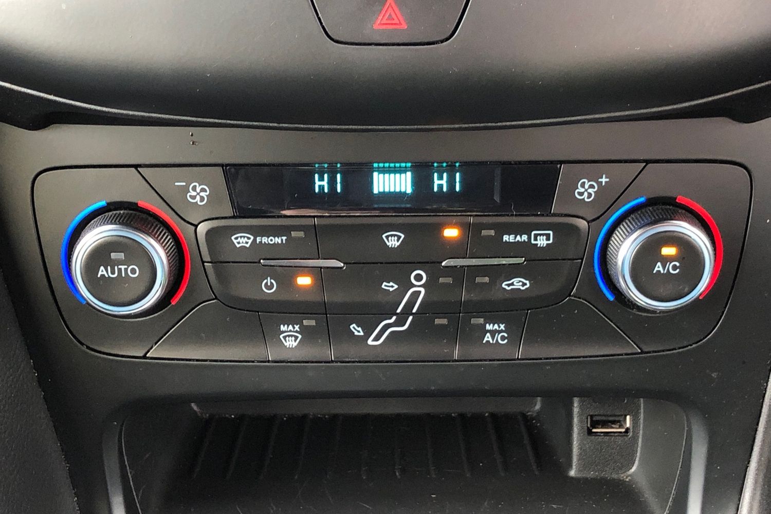 Used Ford Focus 2018 for sale - 76783066: Photo 13