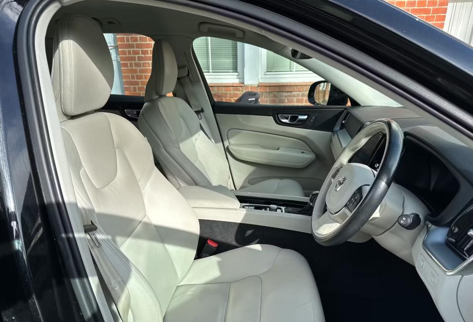 Used Volvo XC60 2019 for sale - 78024855: Photo 5