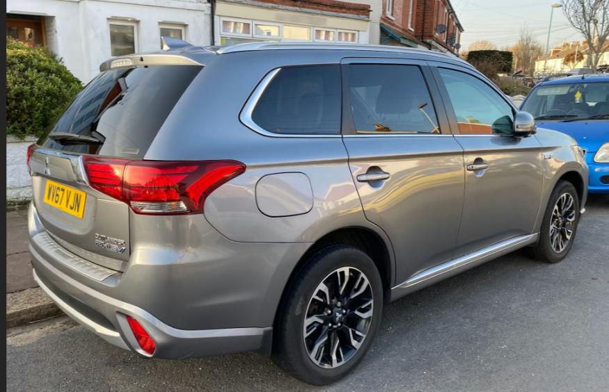 Used Mitsubishi Outlander 2017 for sale - 78038267: Photo 2