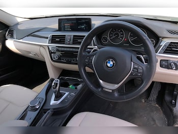 Used BMW 3 Series 2017 for sale - 75568064: Photo
